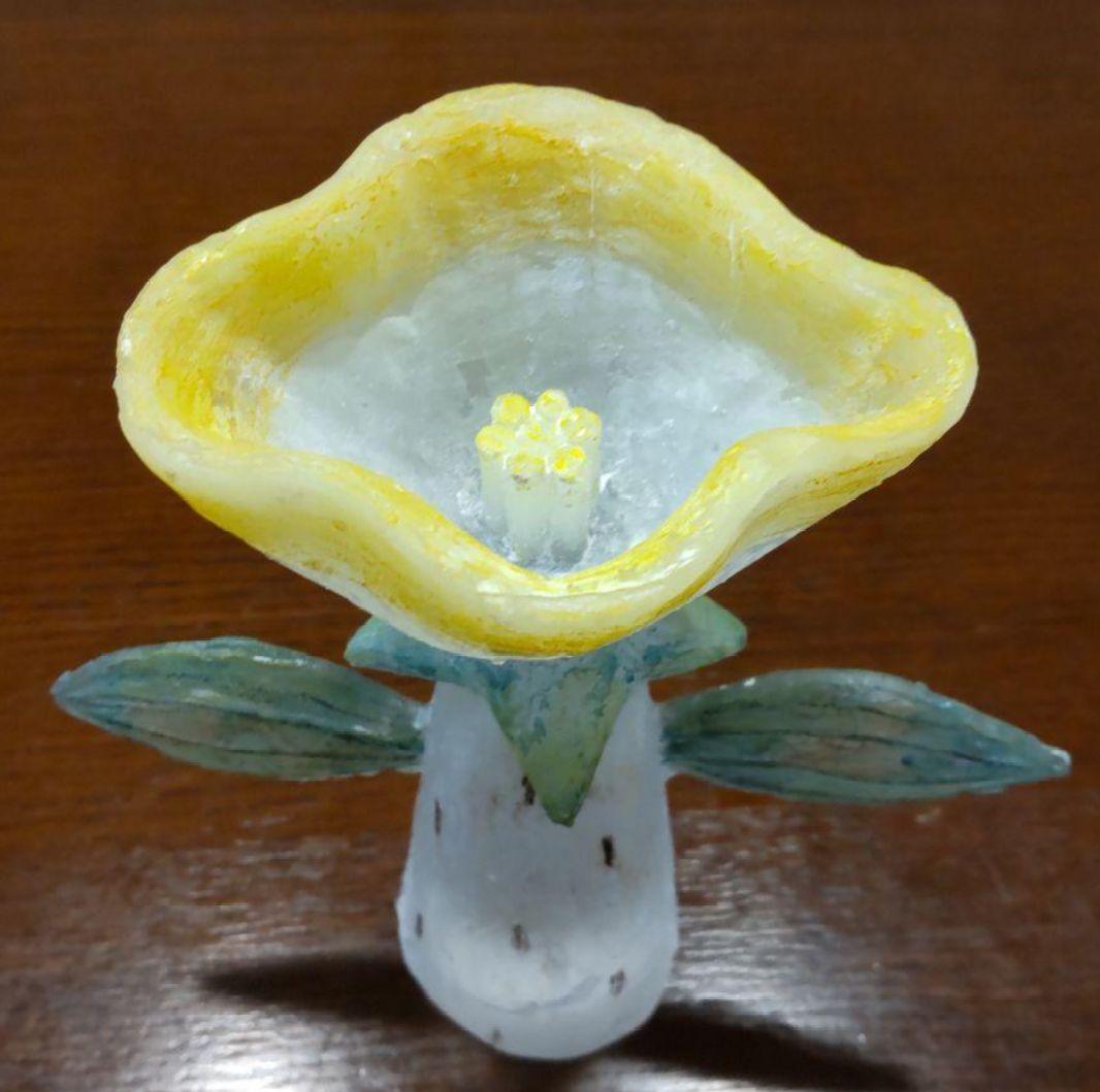 安達知江　お花のオブジェ