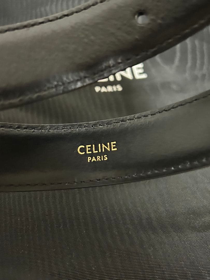 セリーヌ トリオンフ ベルト 70 レザー ブラック 本革 ゴールド金具