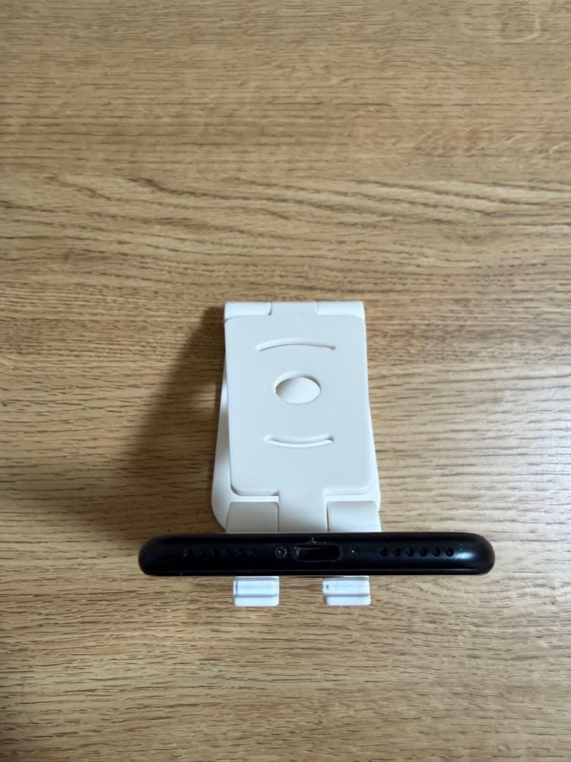 iPhone SE (第3世代) ミッドナイト 64GB SIMフリー