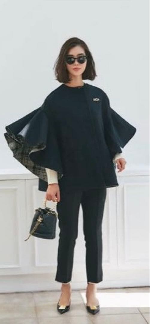 seven ten ラッフルスリーブコート　リバーシブル　新品