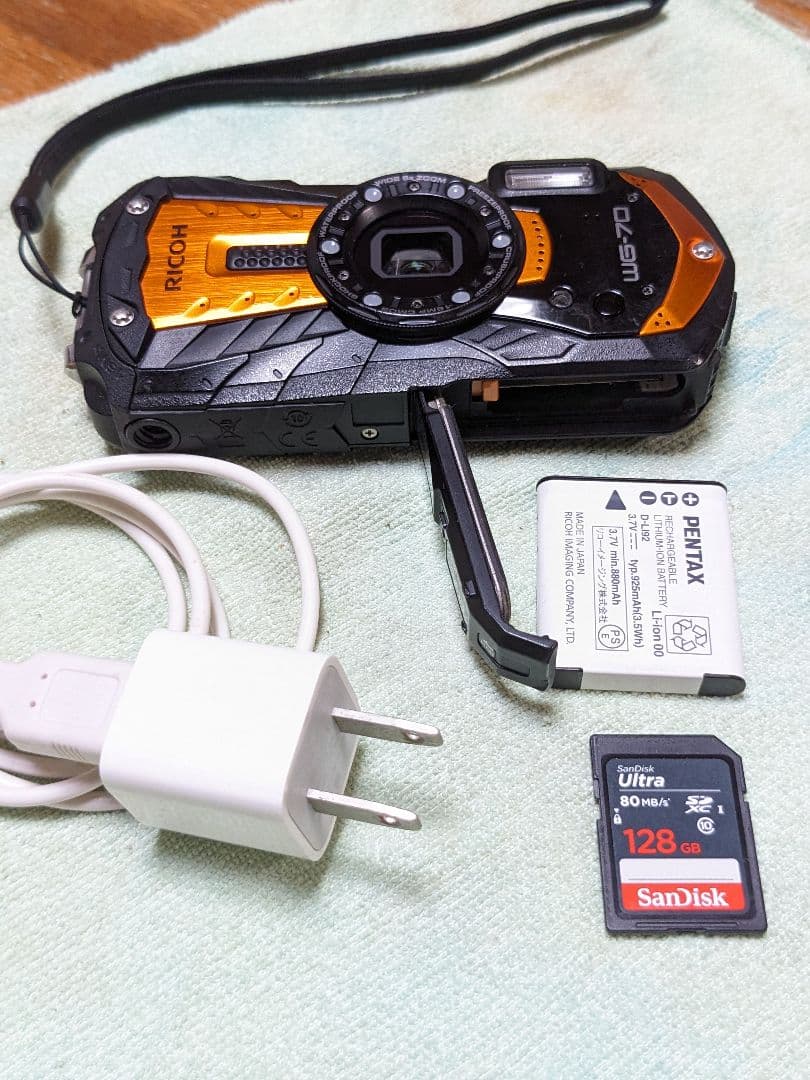 リコー　WG-70.防水デジタルカメラ。