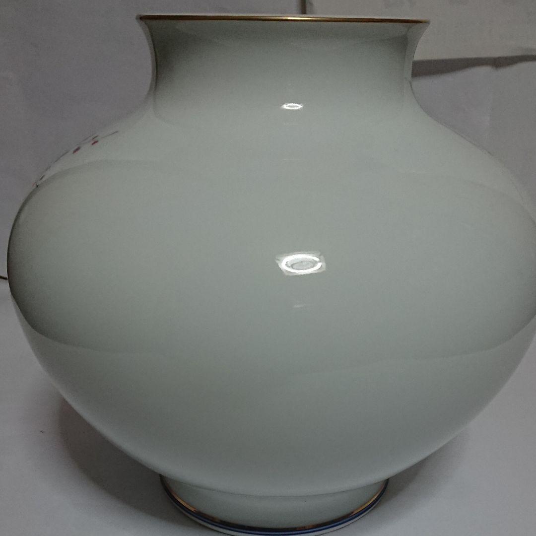 有田焼・深川製磁・花瓶・(絵柄)・岩梅・未使用品☆価格交渉ＯＫ☆