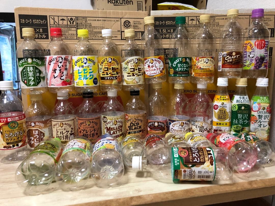 ■歴代サントリーBOSS（空缶）