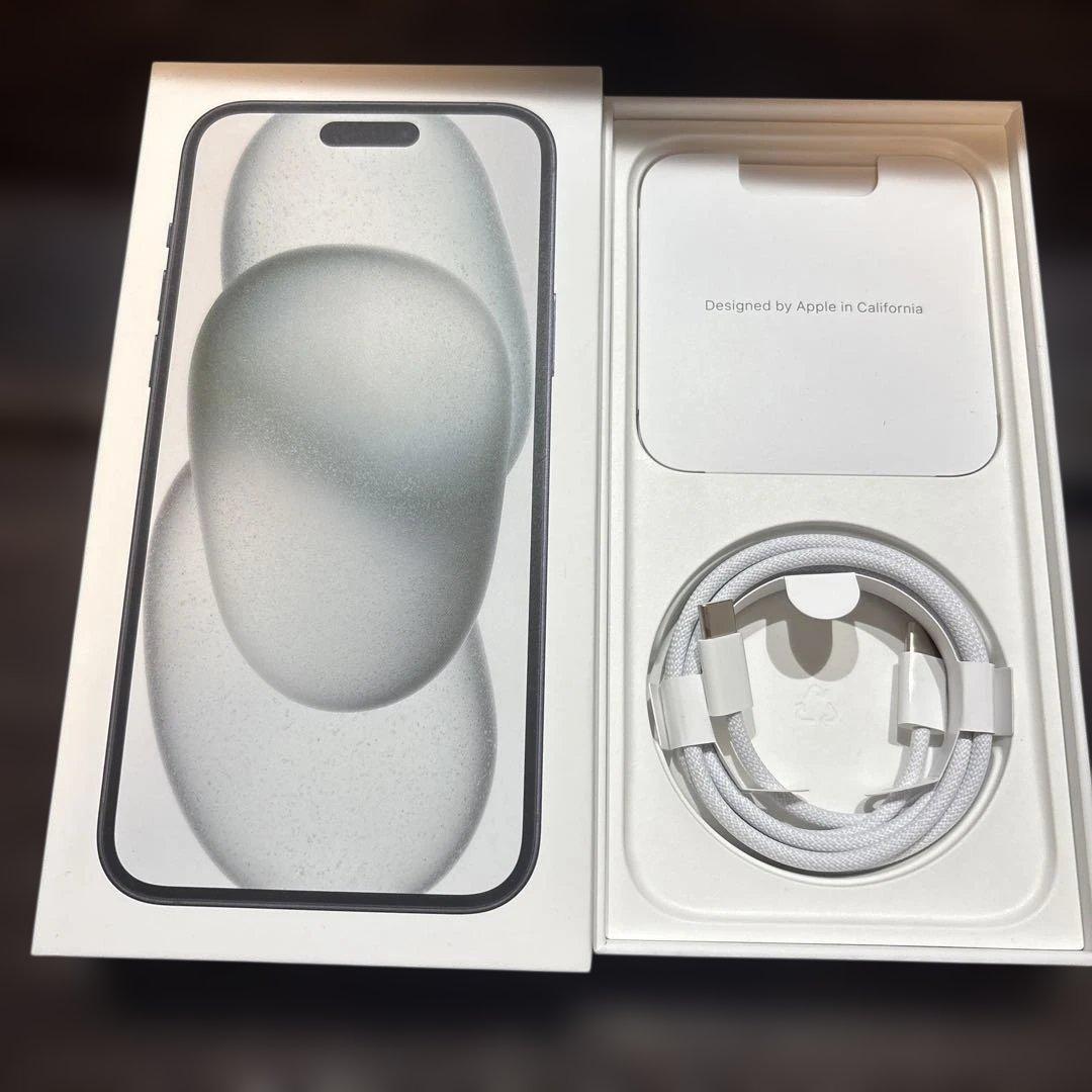 iPhone15plus 128GB ブラック SIMフリー 充電器付き