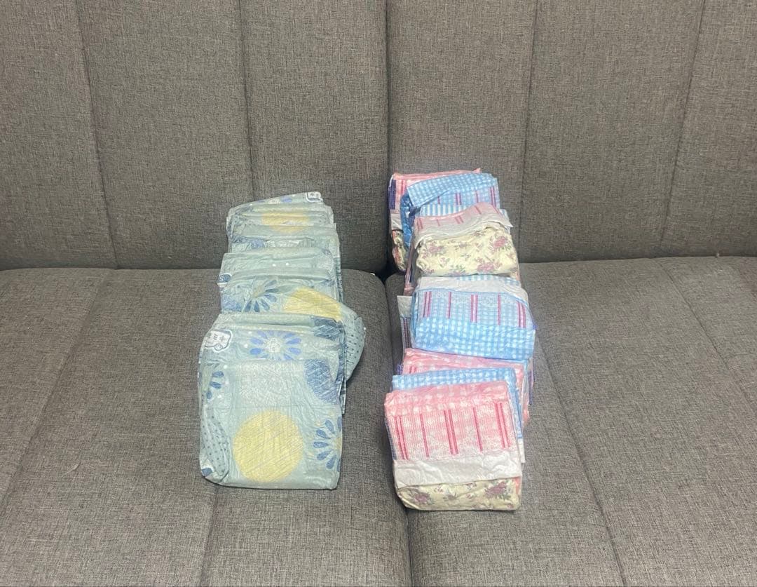 ユニ・チャームペット マナーウェア Sサイズ 女の子用など(計198枚)