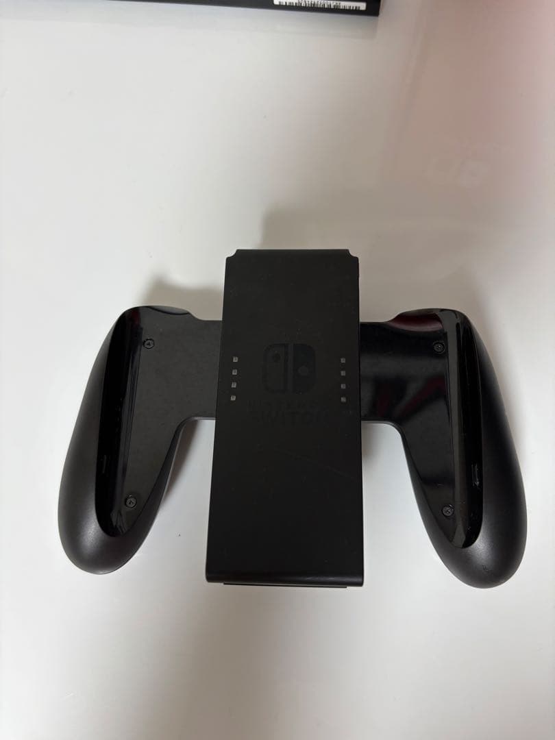 任天堂　Nintendo Switch スイッチ　本体　グレー　HAC-001