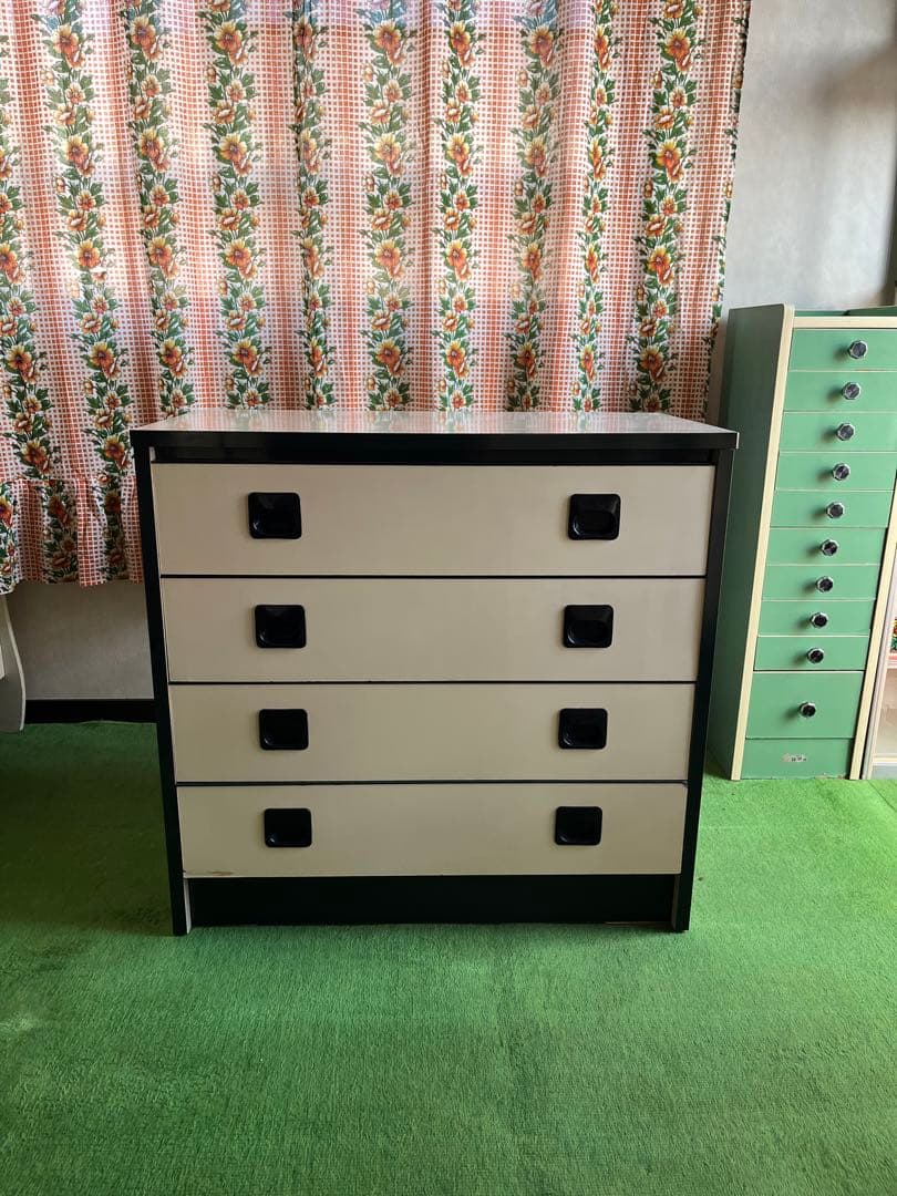 チェスト 昭和レトロ レトロポップ インテリア 当時物 白 緑 箪笥
