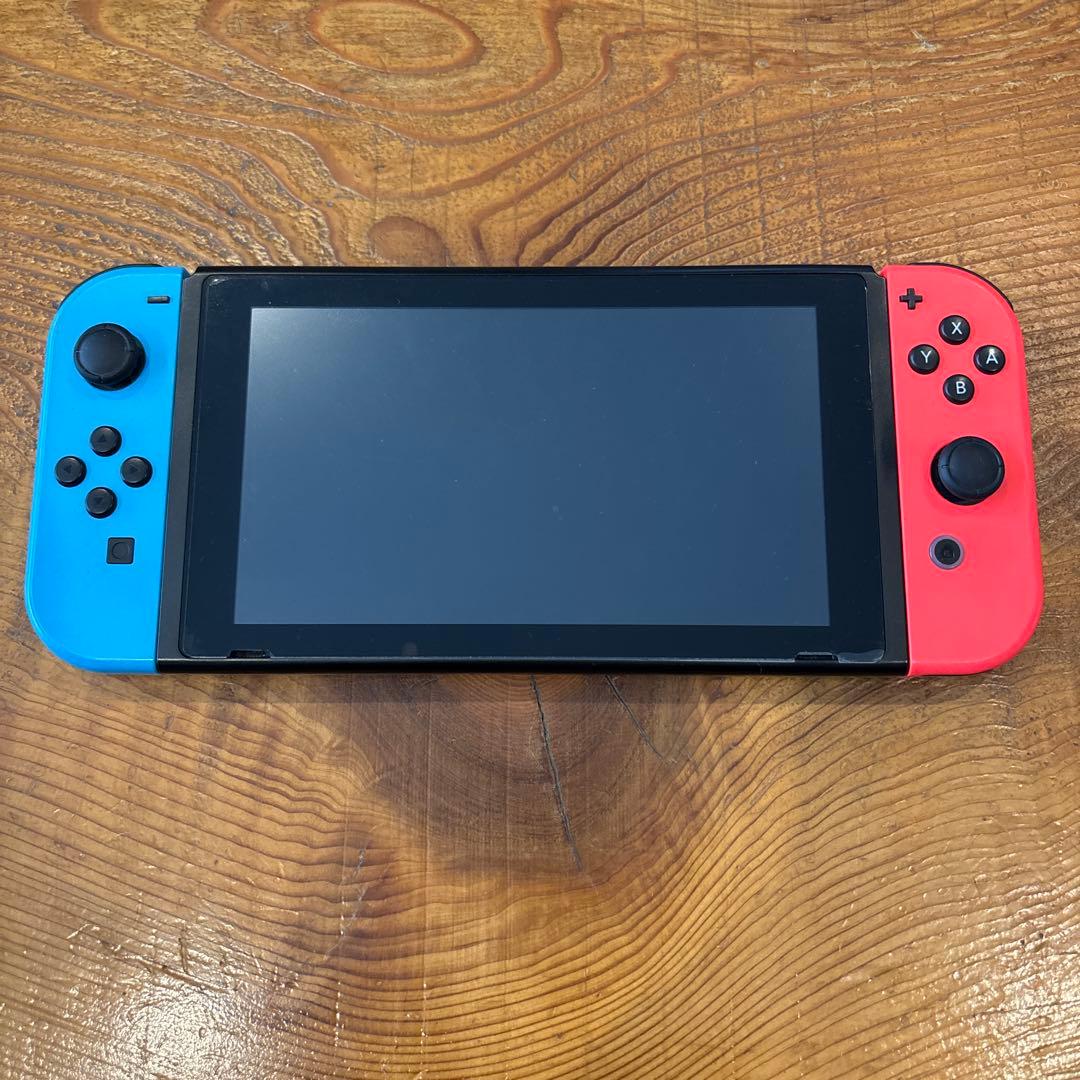 Nintendo Switch 本体 青/オレンジ 付属品全て揃ってます！