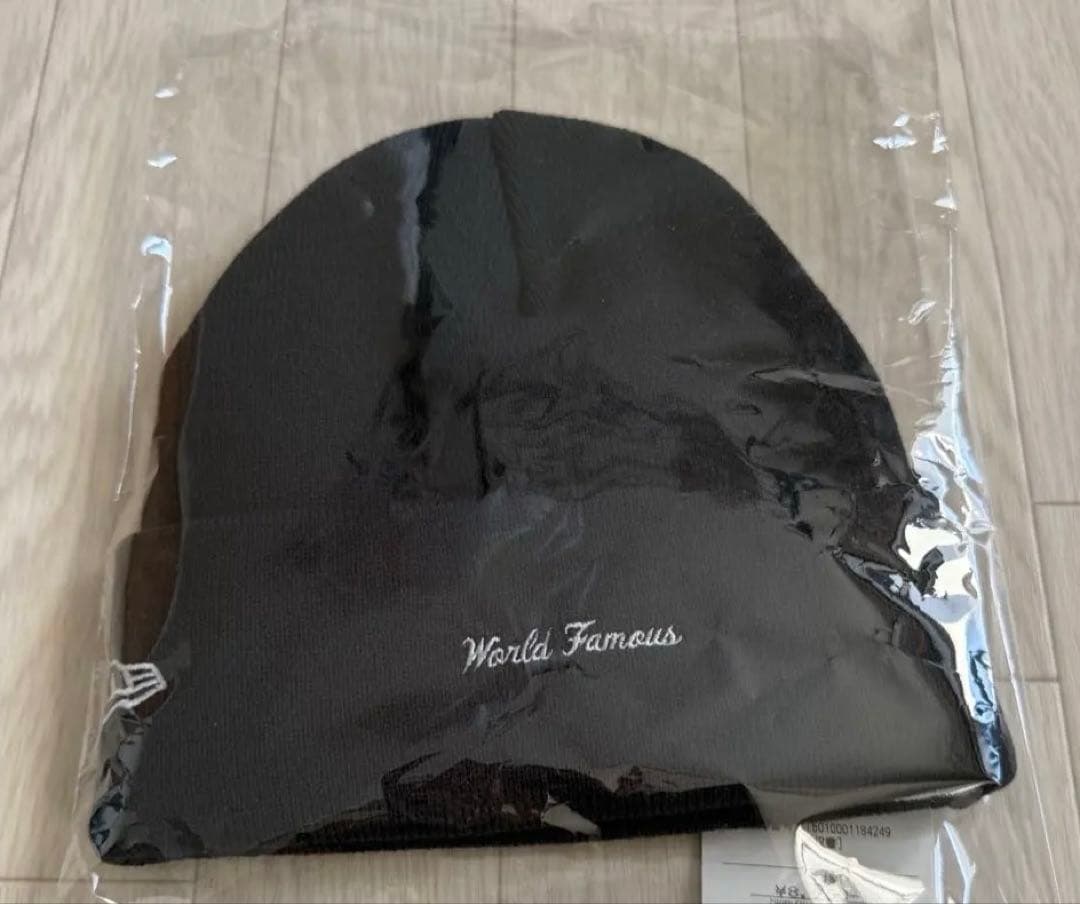 Supreme New Era® Box Logo Beanie おまけ付