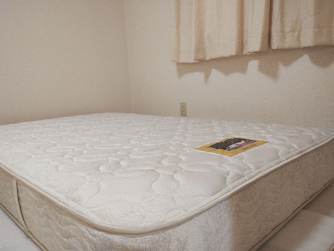 静岡西部発★指定地域内送料無料★シモンズ★S/Dマット/ ゴールデンバリュ★美品