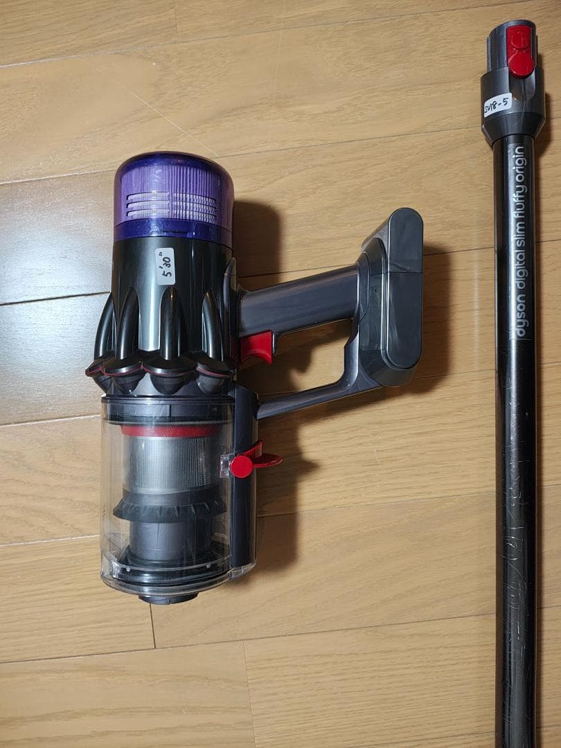 ダイソン★digital slim★SV18★バッテリー新品と同等★スタンド付5