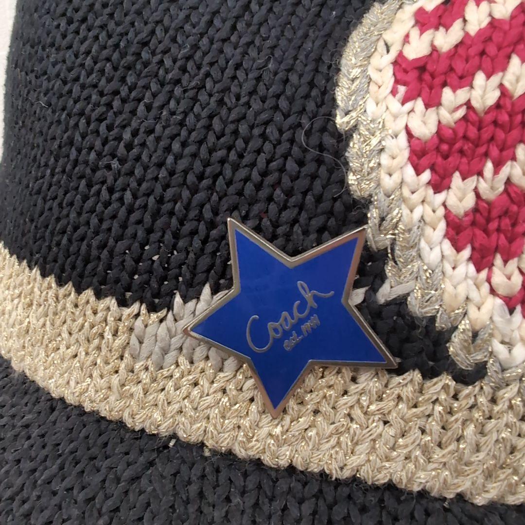 156○ COACH ハート刺繍のニットハット