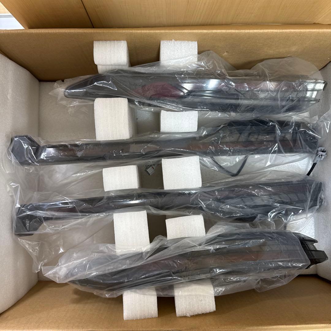 80ハリアー シェアスタイル シーケンシャルスモークテール