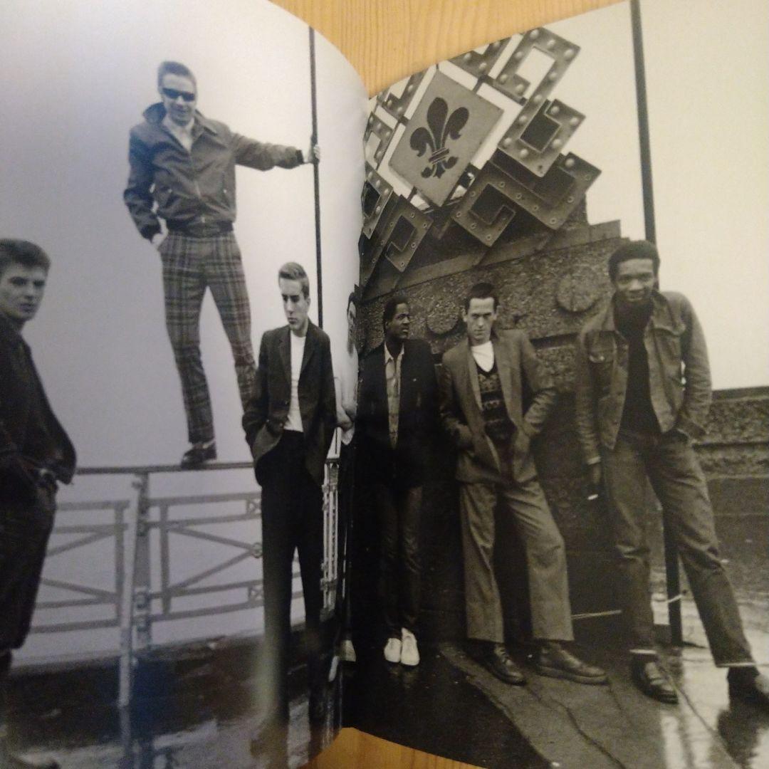 洋書 Made in the UK: The Music of Attitude