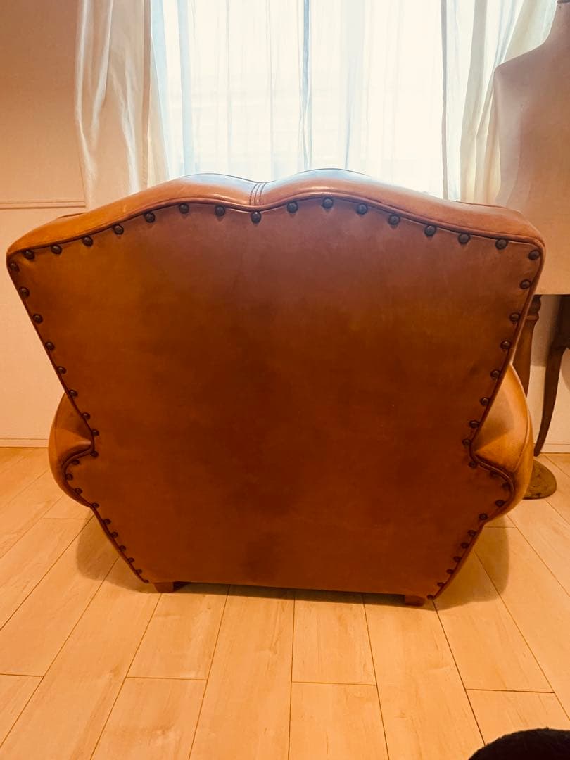 フランス　アンティーク　クラブソファ　ヴィンテージ　本革