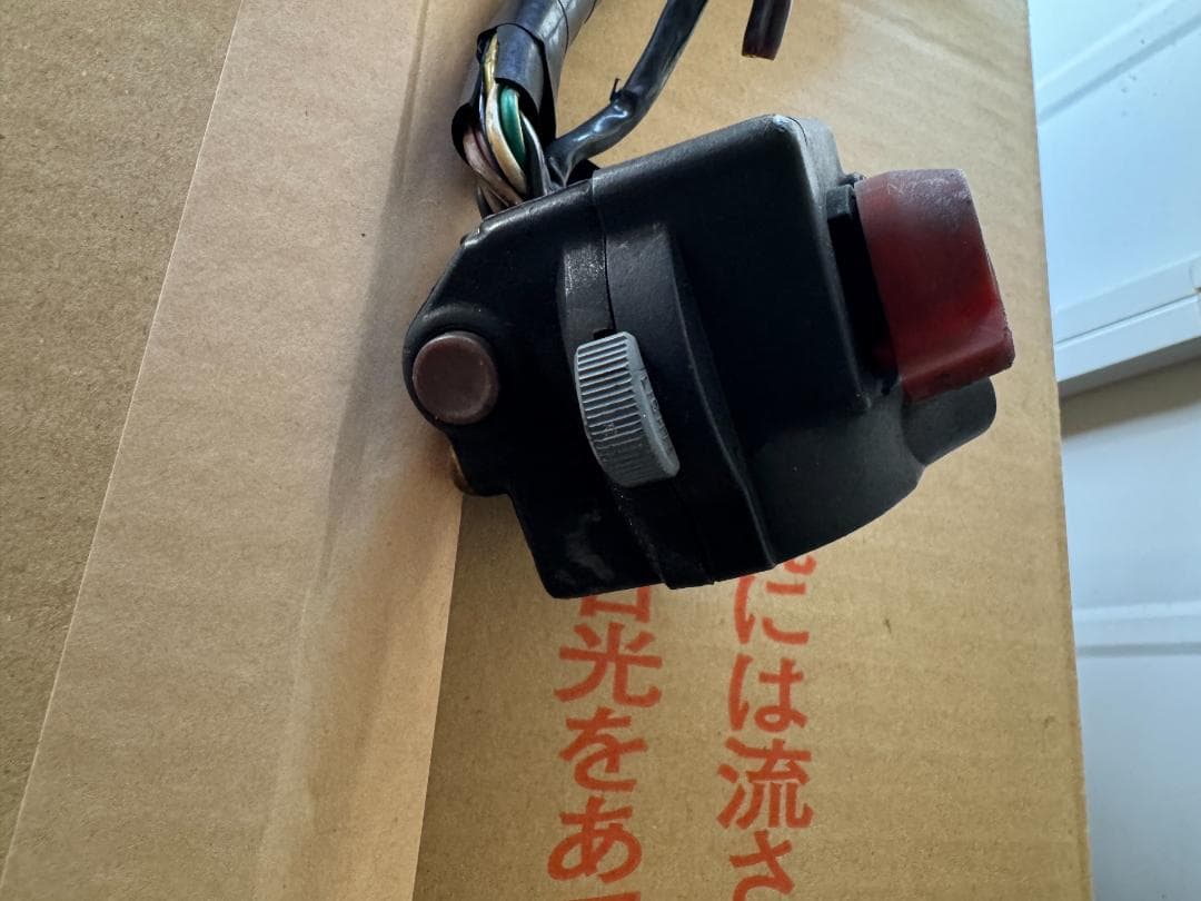 CBX400F　スイッチボックス