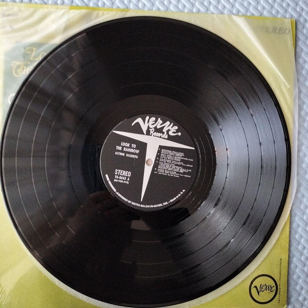 アストラッド・ジルベルトの直輸入盤レコード4枚セット