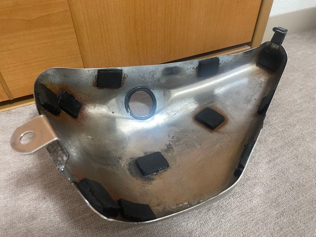 K*D様 オイルタンクカバー　スポーツスター 03