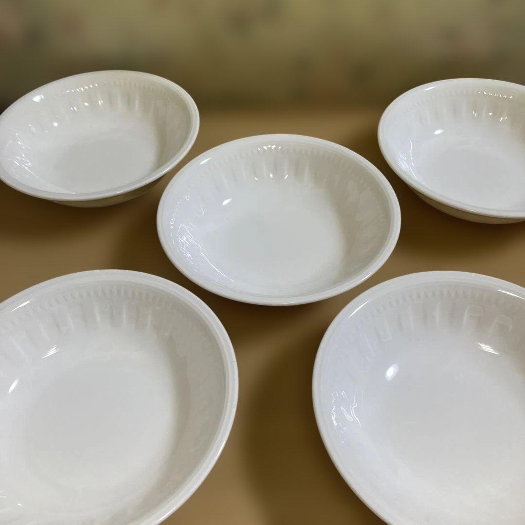 ウェッジウッド　コロシアム　サラダソーサー　ボウル　シリアル　フルーツ　深皿