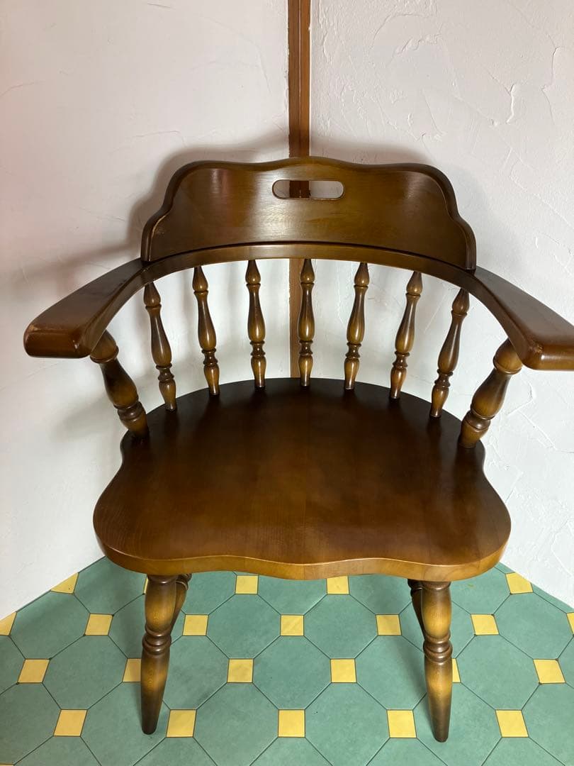 飛騨産業　キツツキ　ダイニングチェア　アームチェア　② イス　椅子　チェア