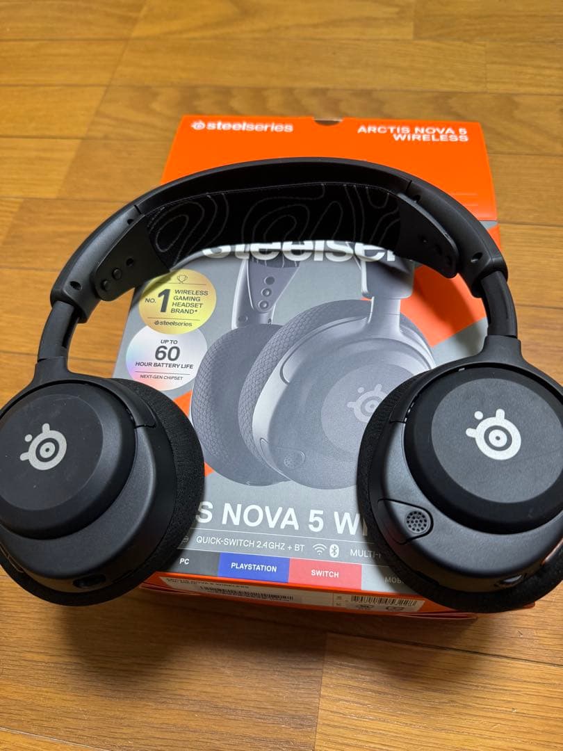SteelSeries Arctis Nova5 定価2万　ヘッドセット