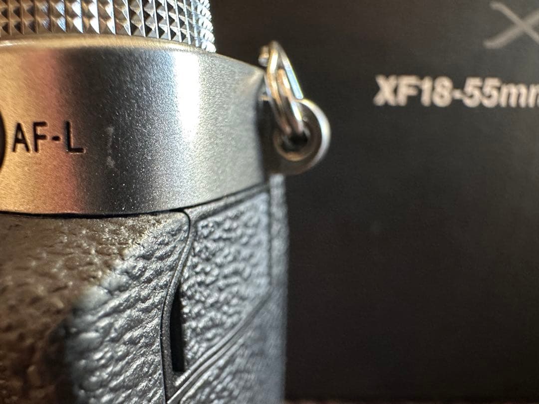 Fujifilm X-T3ミラーレスカメラ18-55㎜レンズハーフレザーケース付