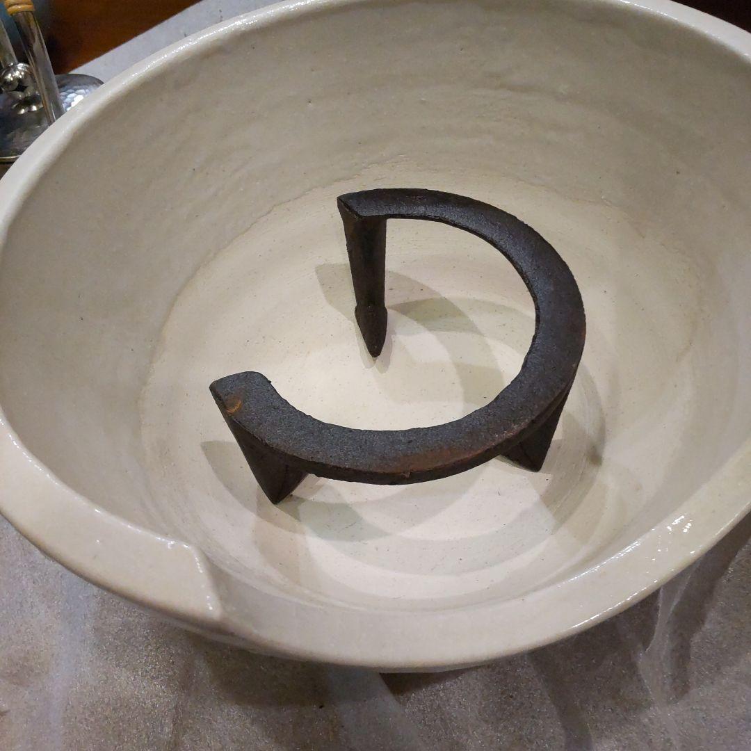 茶道具　湯沸かしと五徳と土風炉