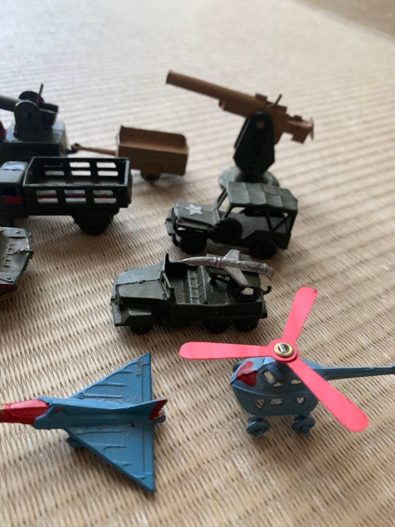 日本製 旧製 萬代屋 ミニカー 戦争 飛行機 米軍 軍事車両 外車 70's