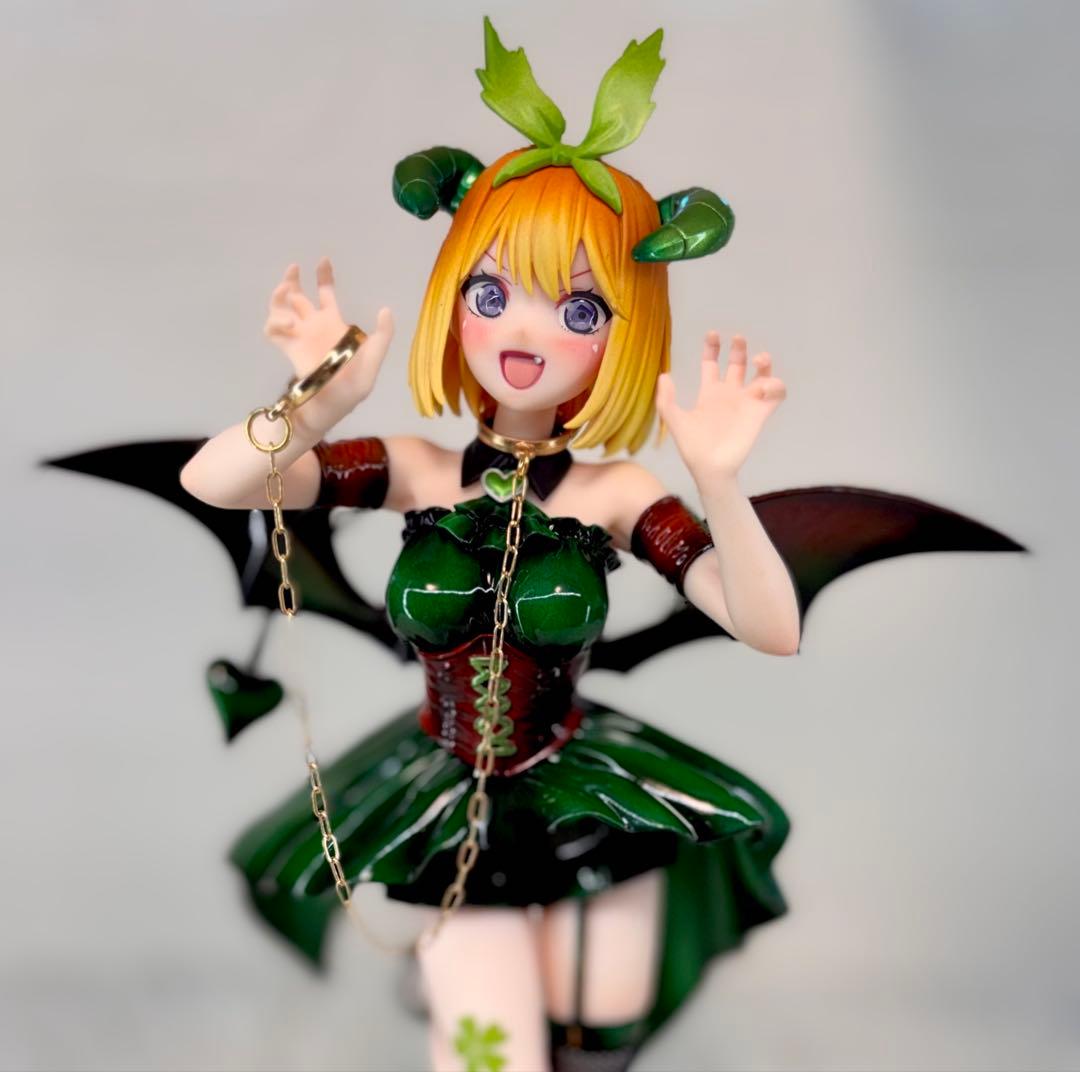 み*ー様 五等分の花嫁　中野四葉　フィギュア　リペイント　小悪魔ver ゴールド