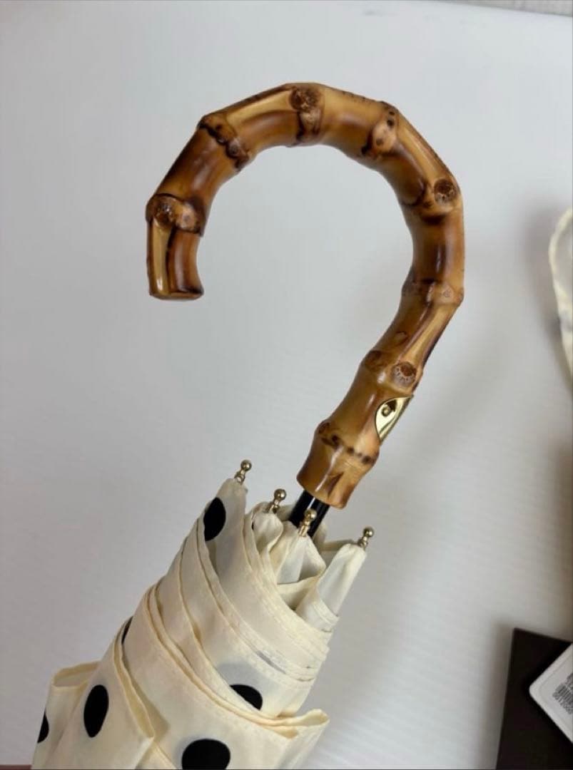 未使用トラディショナルウェザー 晴雨兼用折り畳 み傘ドット柄 UV加工