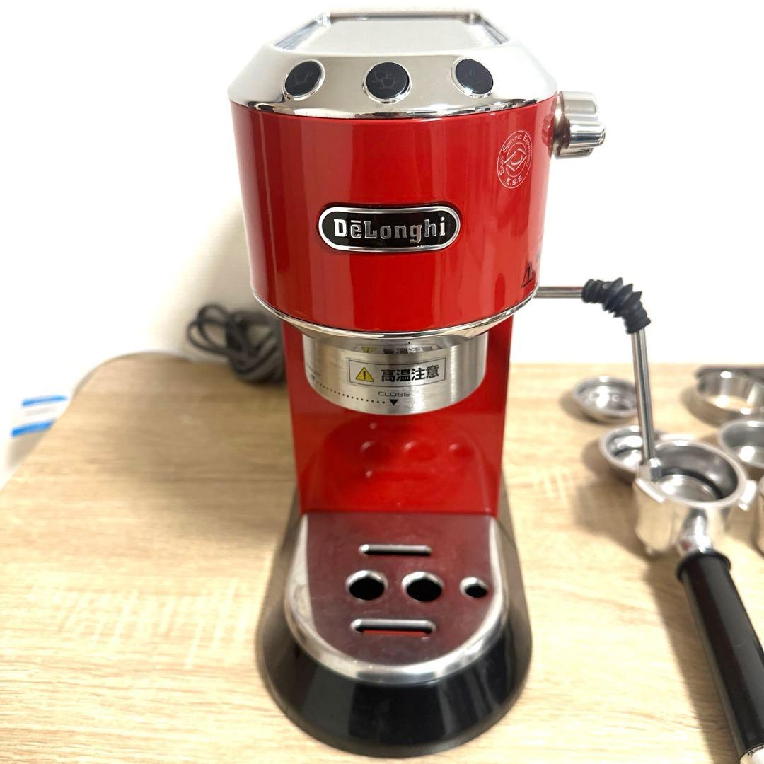 デロンギ　エスプレッソマシン　デディカ【付属品多数あり】