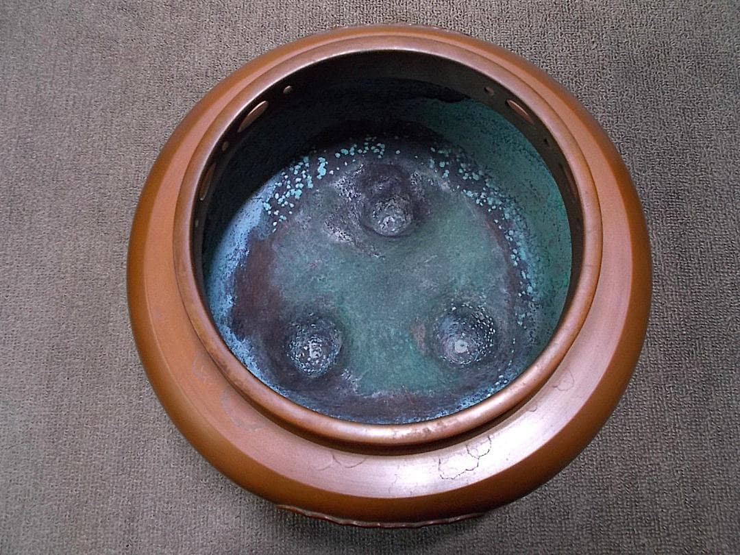 茶道具 釜師:畠春斉 風炉師:一ノ瀬宗辰 唐銅朝鮮風炉 茶釜 立派な釜環 共箱