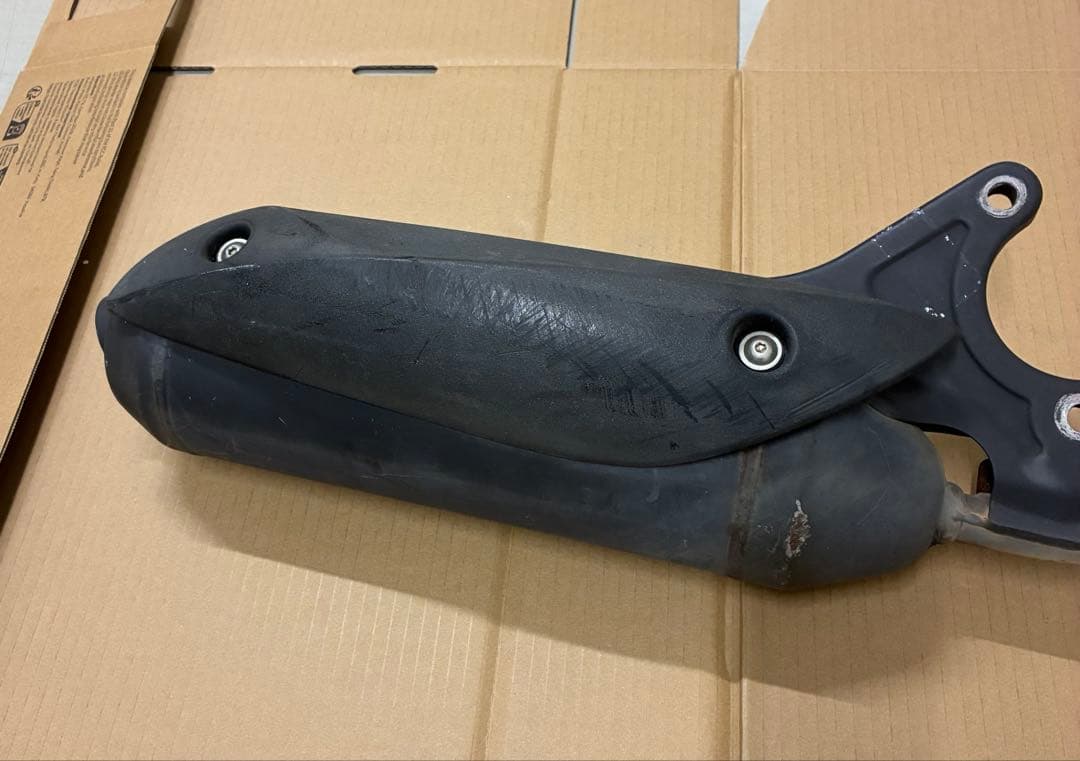 アドレスv125s 純正マフラー　ガスケット