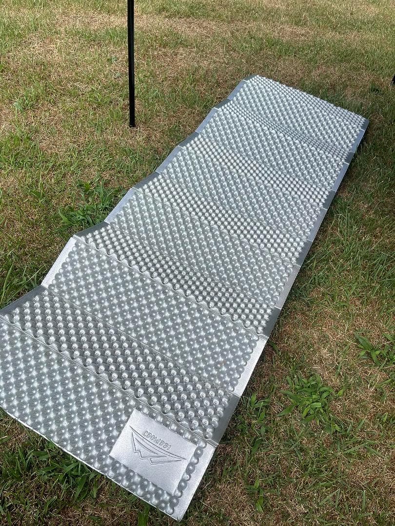 防水 収納袋 極厚25mm 超軽量 断熱 車中泊 キャンプ マット