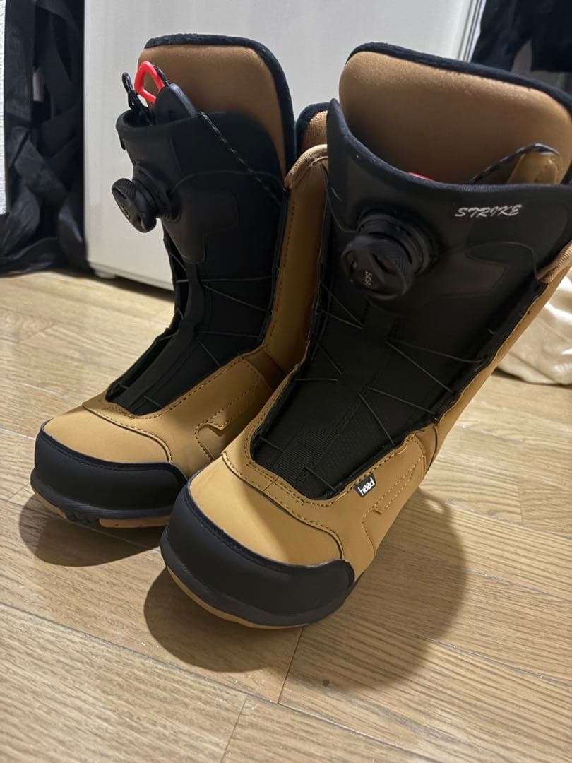 HEAD STRIKE BOAシステム スノーボードブーツ ベージュ24cm