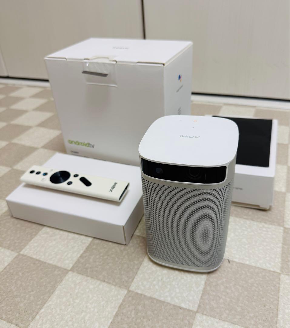 XGIMI mogo XJ03W　プロジェクター