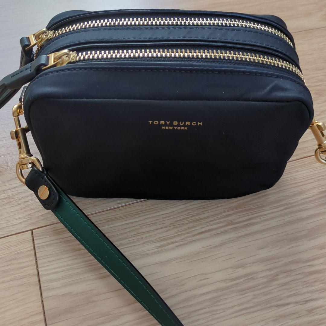 TORY BURCH ブラックショルダーバッグ