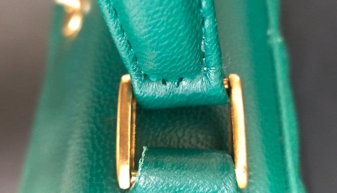 最終値下 GIVENCHY ジバンシー ラムレザー ハンドバッグ 緑 マトラッセ