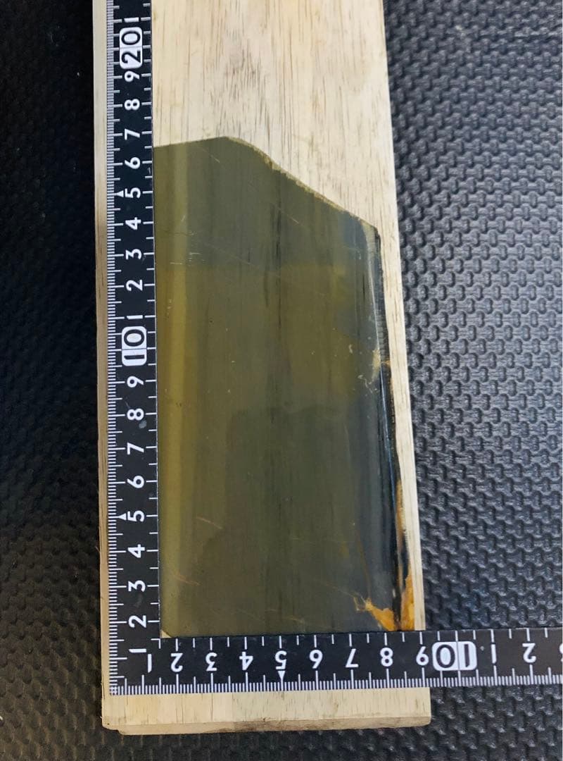366 天然砥石　正本山 戸前　カラス　仕上げ砥石
