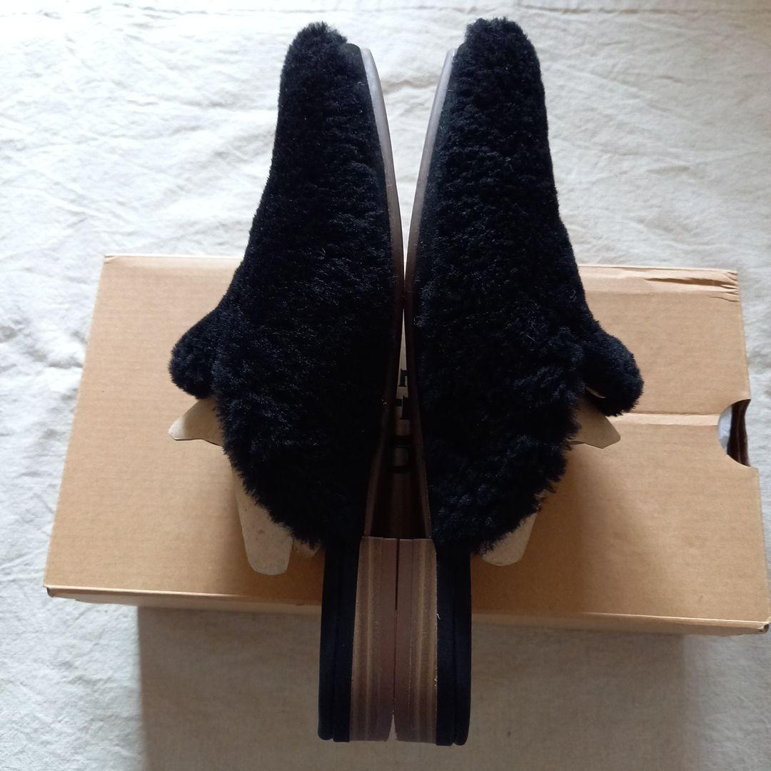 UGG WJANAYACOZ MULE　23.5
