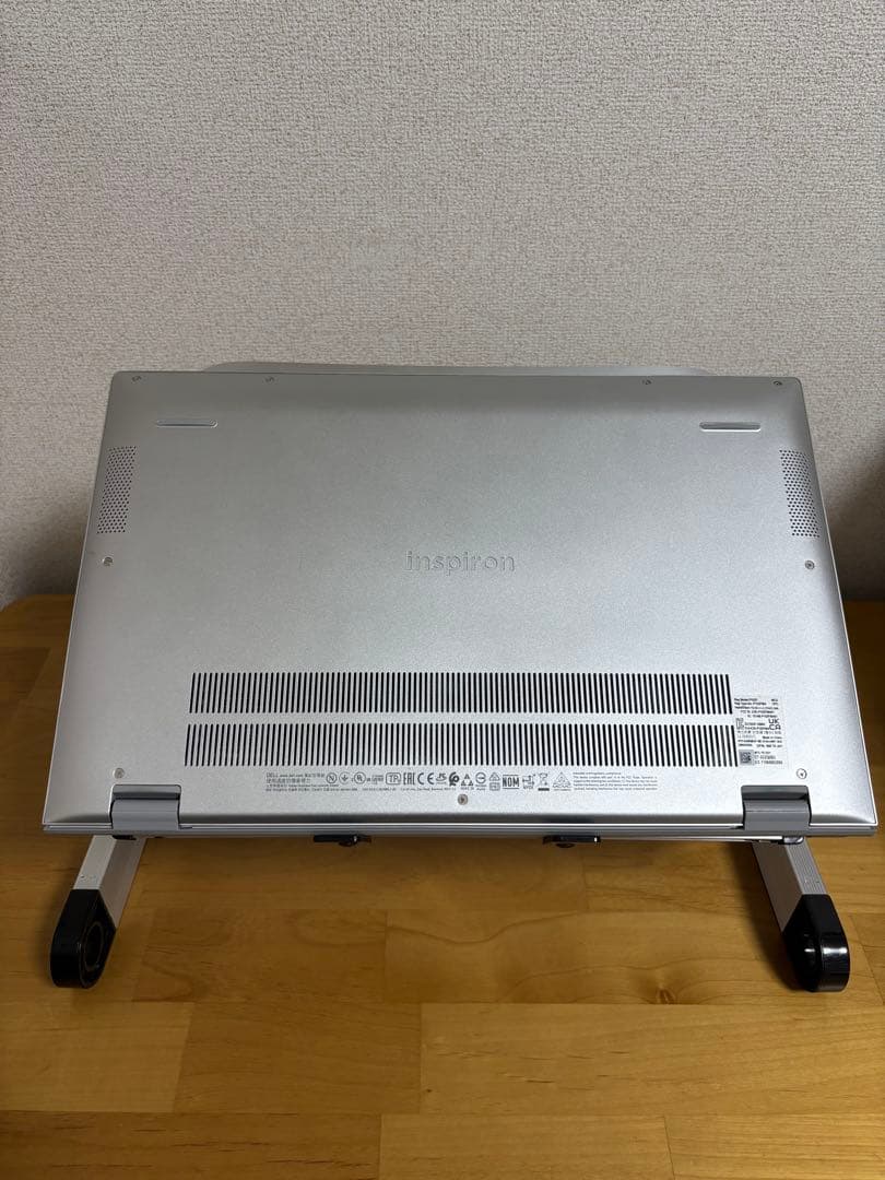 美品 Inspiron 15 5000 プレミアム Ryzen 5 アルミ個体