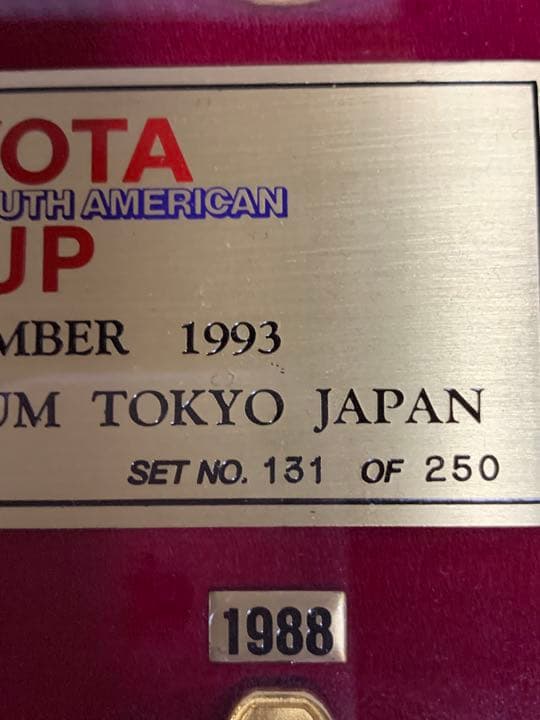 入手不可能TOYOTA CUP'80〜'93 バッジ非売品 250限定/131番