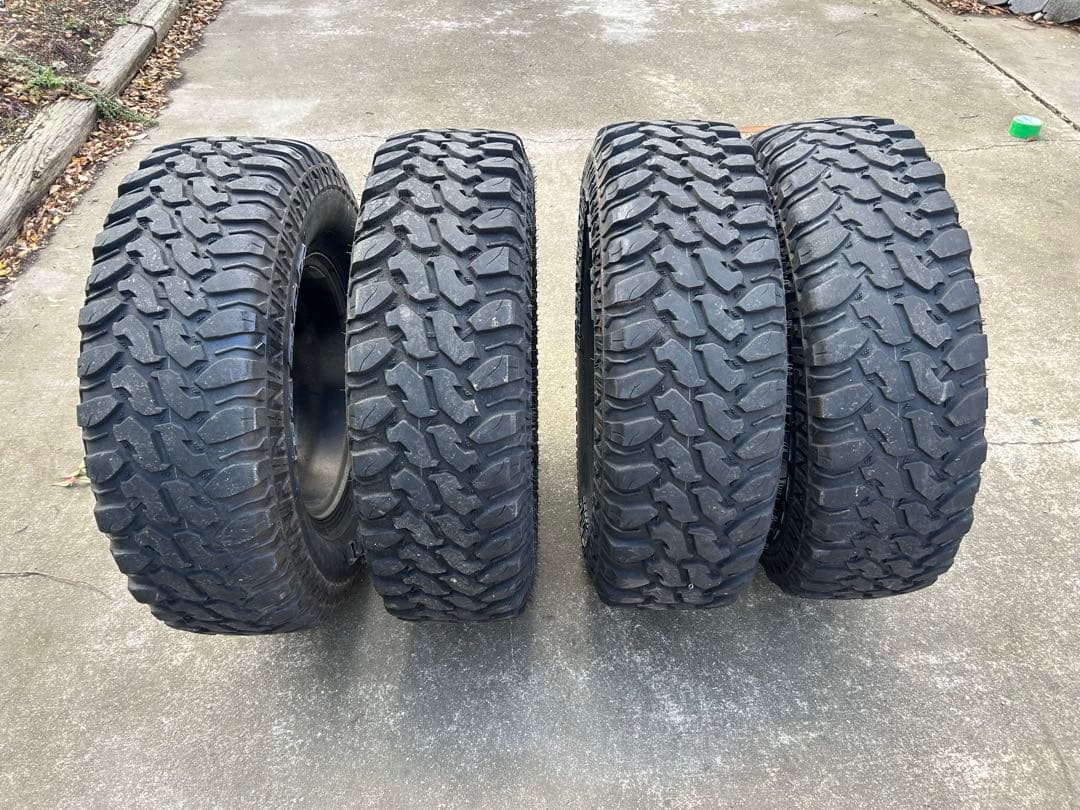 最終値下げ‼️ジムニーRADAR RenegadeR7M/T 235/85R16