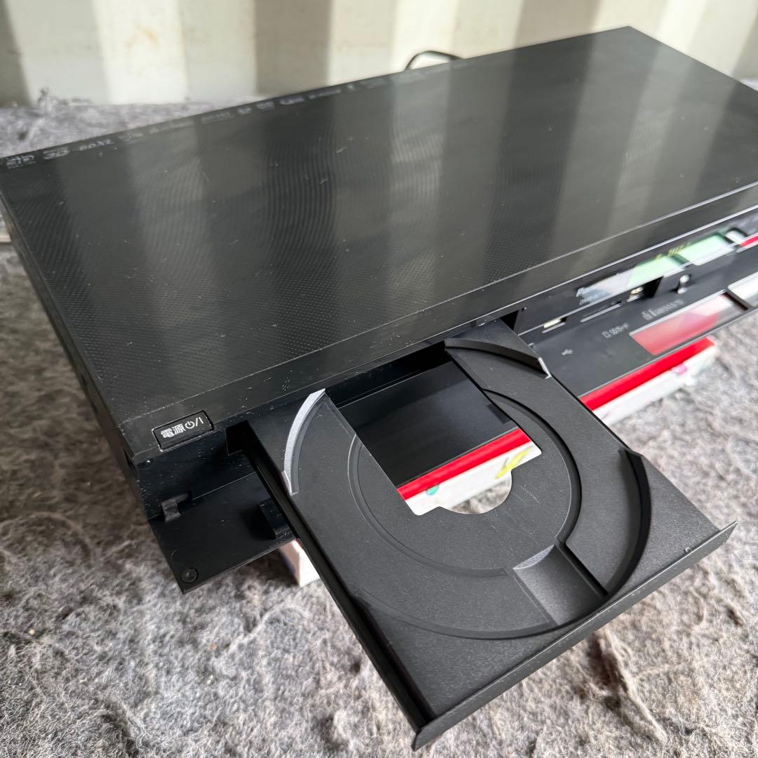 J94激安早い者勝ち✨ パナソニック ブルーレイ 3番組同時録画　1TB