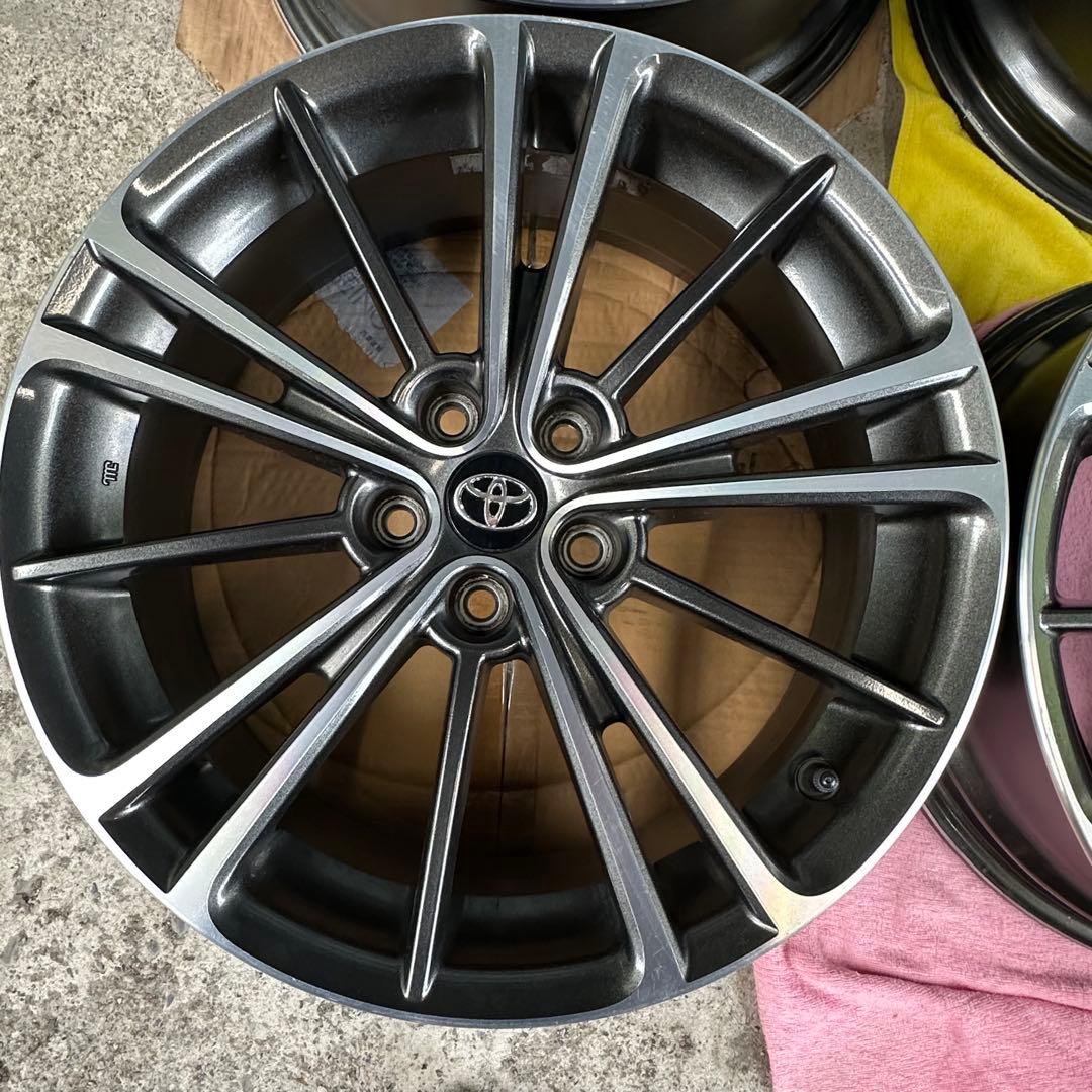 トヨタ純正ホイール