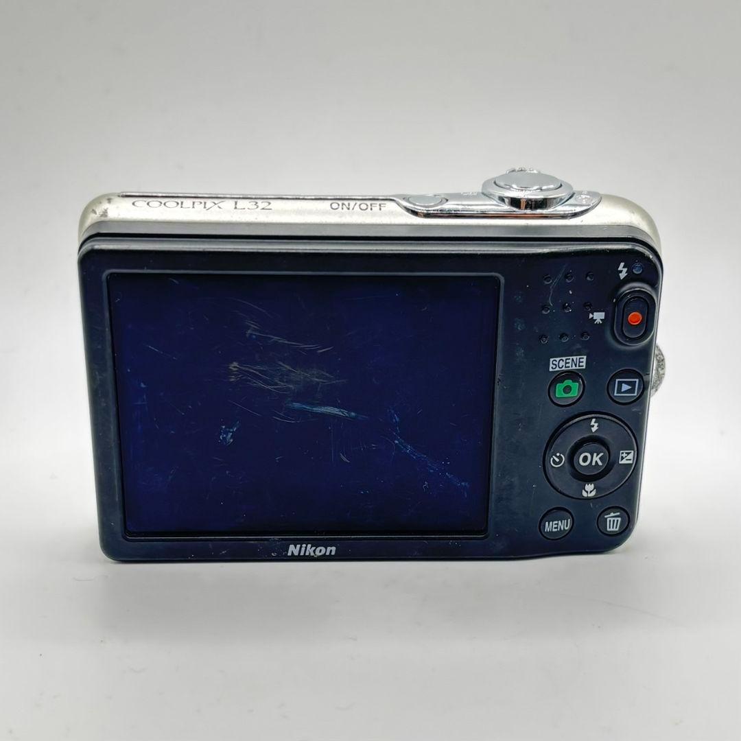 Nikon COOLPIX L32 単3電池式