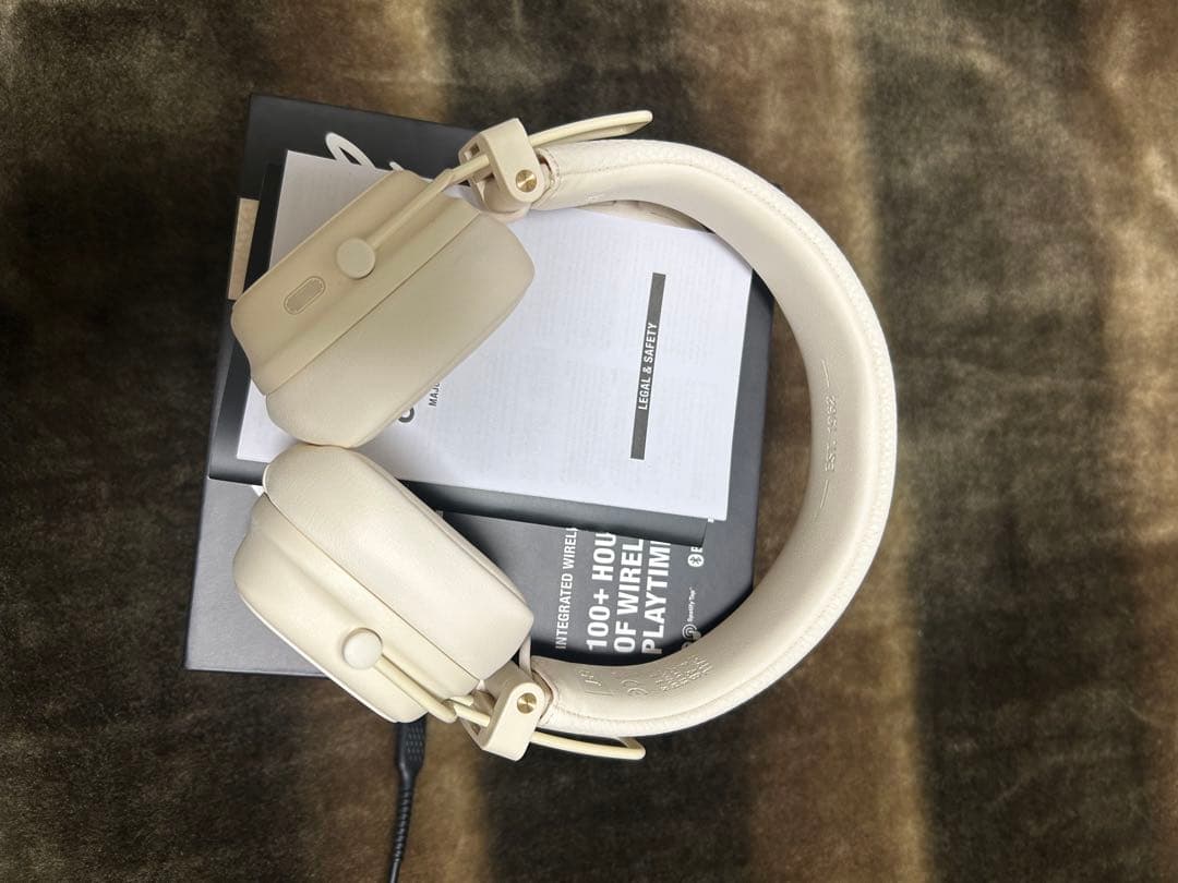 Marshall Major ５ Ⅴワイヤレスヘッドホン ホワイト