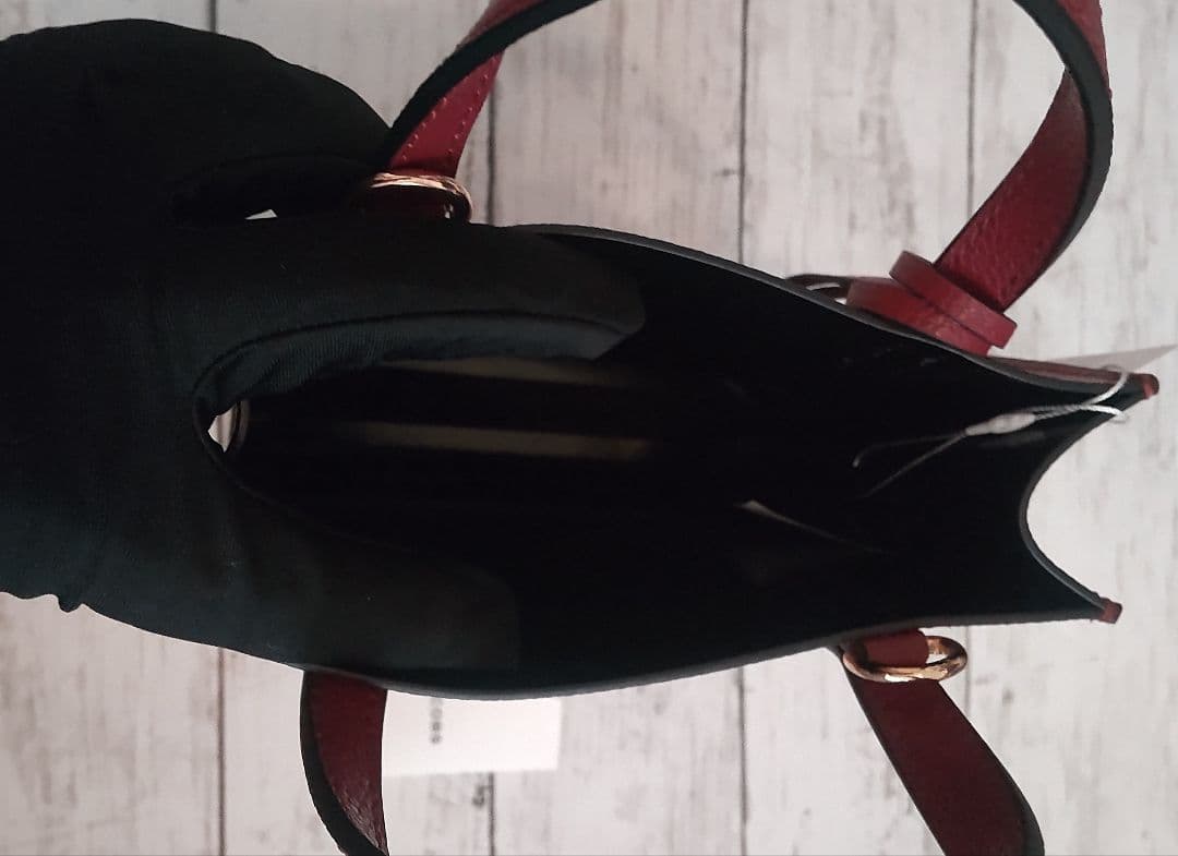 新品未使用　MARC JACOBS バーガンディ ショルダーバッグ