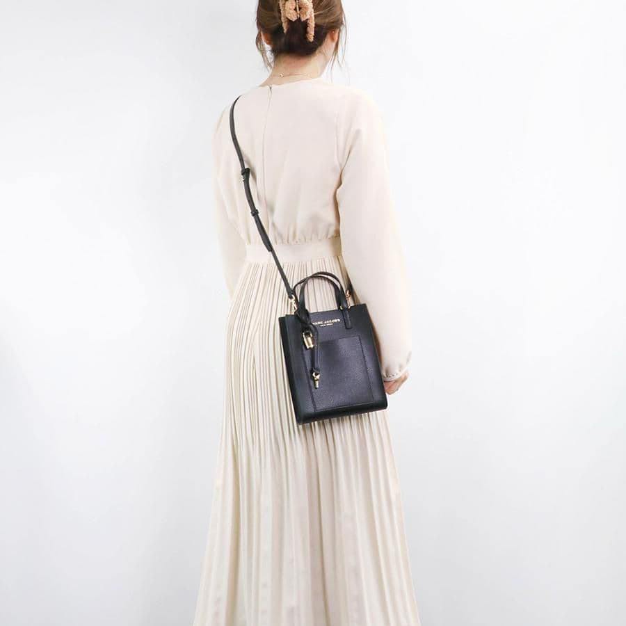 新品未使用　MARC JACOBS バーガンディ ショルダーバッグ