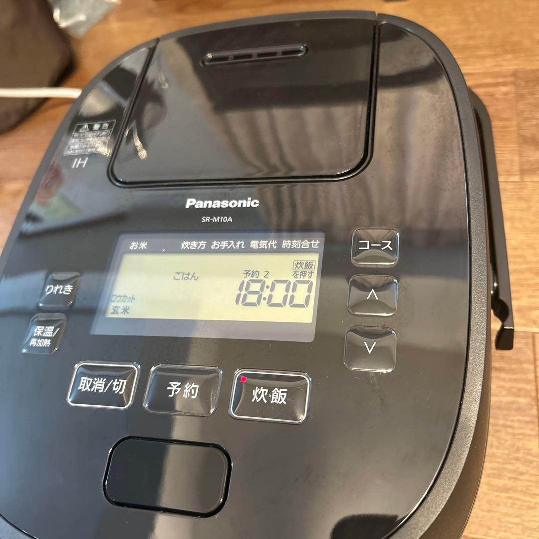 Panasonic SR-M10A(ブラック) 炊飯器2023年製